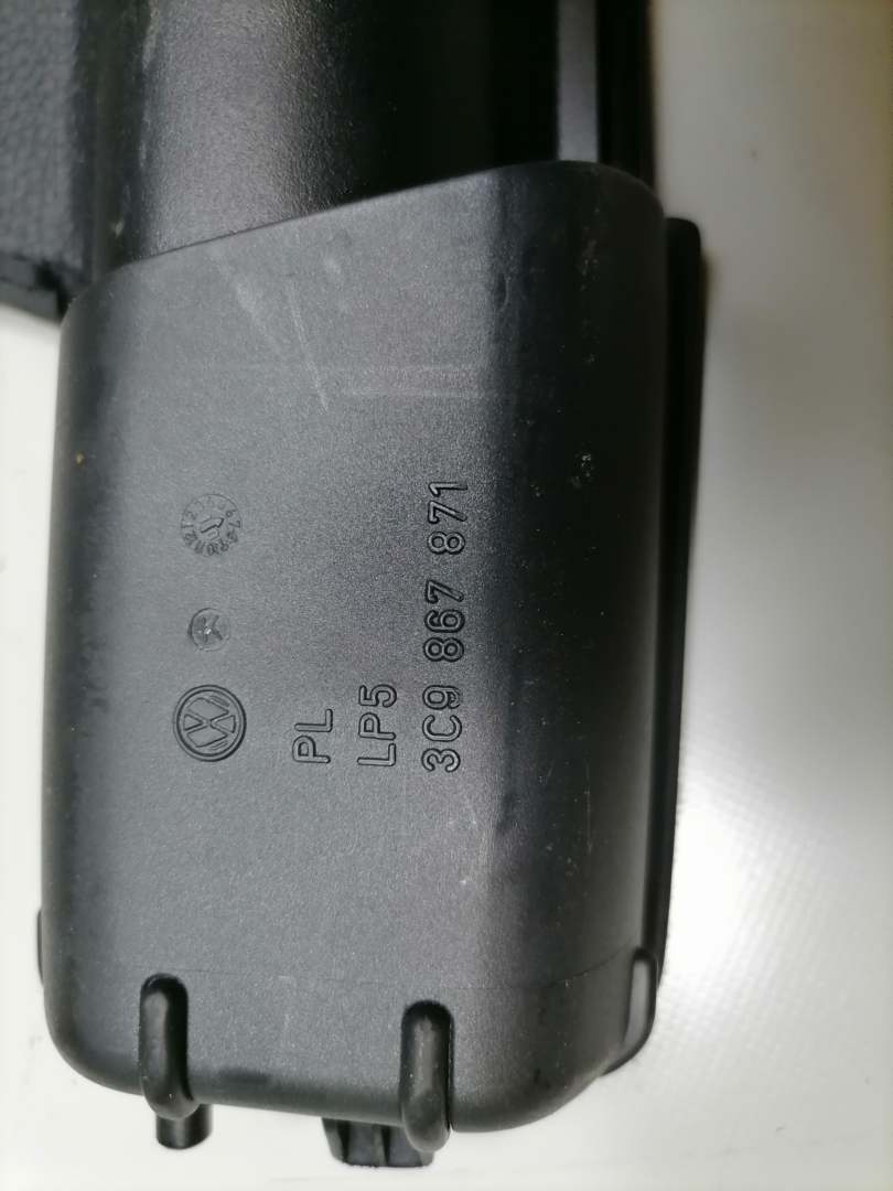 VW Passat 3C original Laderaumrollo Abdeckung Kofferraum 3C9867871 BJ10